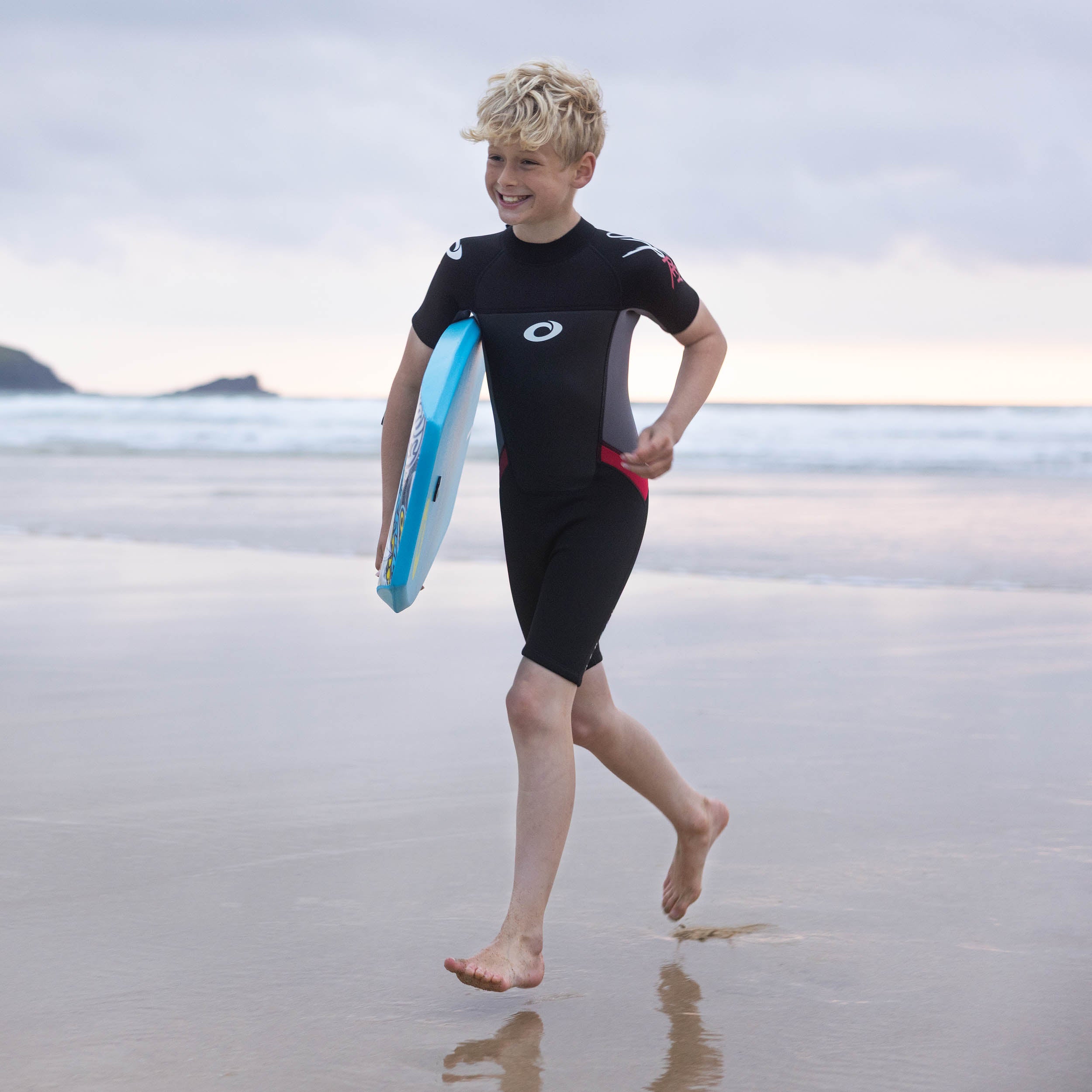 Boys 3mm Shorty Wetsuit - Red | Summer Surf | Osprey